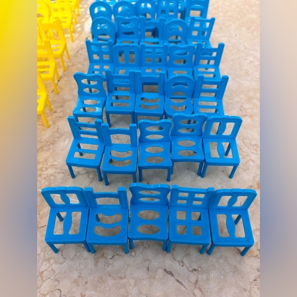 Table Family Game Balance Chairs Adult/Kids Stacking - Picture 8 of 10